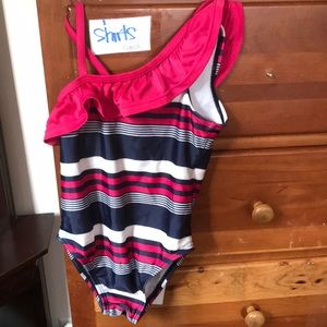 Like new 4T bathing suit